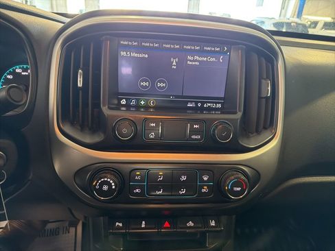 Used 2021 Chevrolet Colorado LT w/ Fleet Safety Package image 8