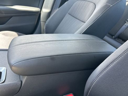 Certified 2025 Nissan Altima 2.5 S FWD image 37