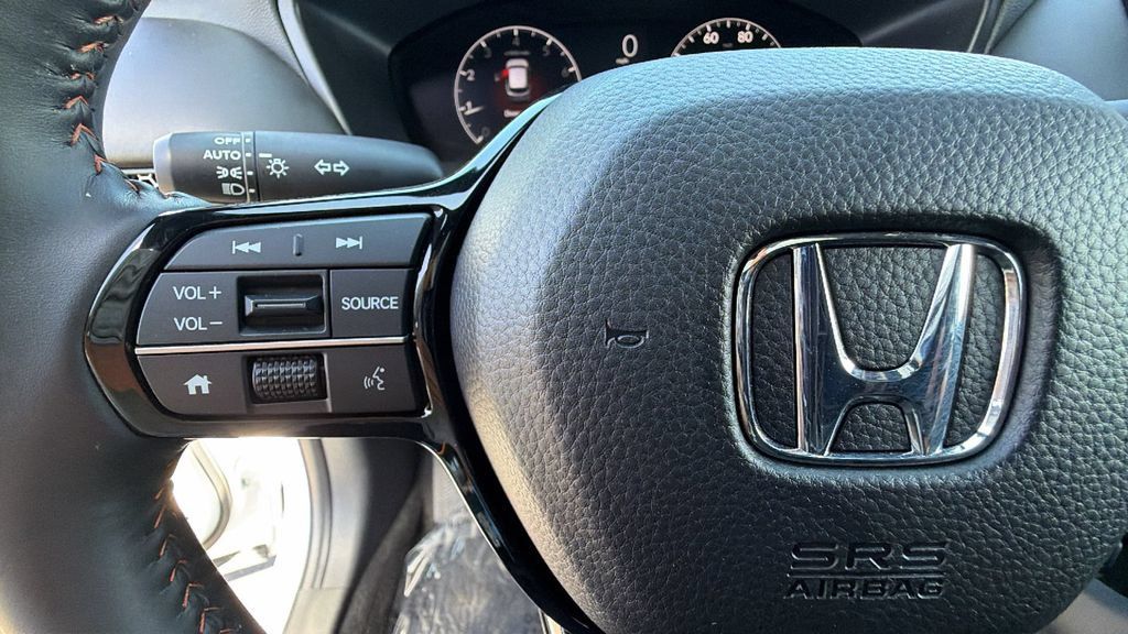 Used 2024 Honda HR-V Sport image 19