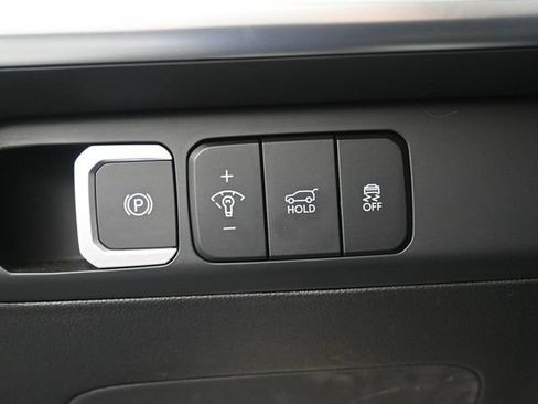 Used 2025 Hyundai Santa Fe SEL AWD/4WD image 8