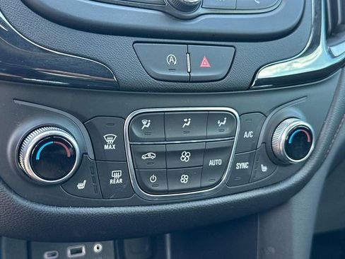 Used 2024 Chevrolet Equinox RS w/ LPO, Floor Liner Package image 28