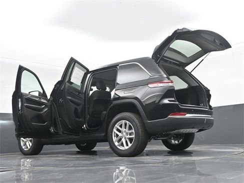 New 2024 Jeep Grand Cherokee Laredo X image 67