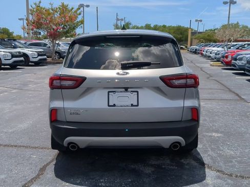 Used 2023 Ford Escape Active w/ Tech Pack #1 FWD image 6