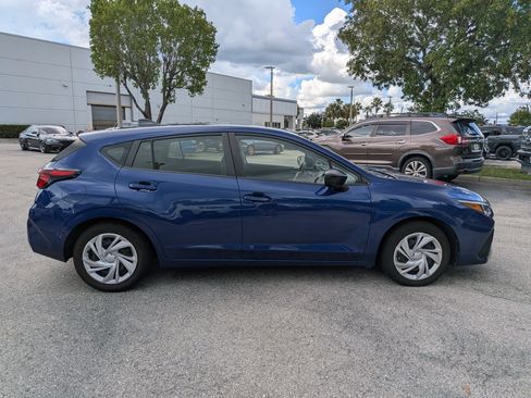 Used 2024 Subaru Impreza 2.0i AWD/4WD image 3