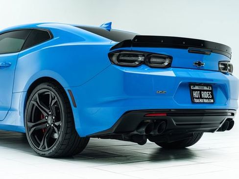 Used 2022 Chevrolet Camaro SS RWD image 20