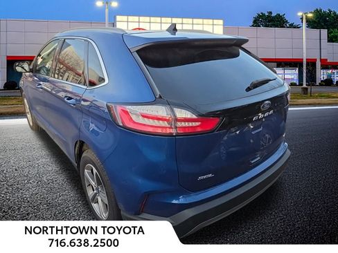Used 2022 Ford Edge SEL w/ Convenience Package image 10