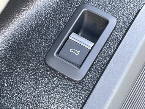 Certified 2023 Audi Q5 2.0T Prestige image 19