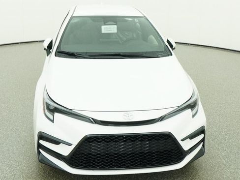 New 2026 Toyota Corolla SE FWD image 15