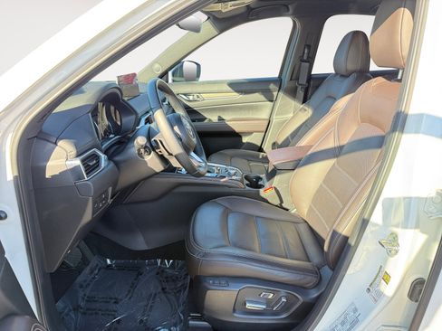 Certified 2025 MAZDA CX-5 Signature image 10