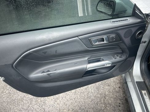 Used 2024 Ford Mustang GT Premium image 10