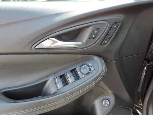 Used 2023 Buick Encore GX Essence w/ Experience Buick Package AWD/4WD image 11