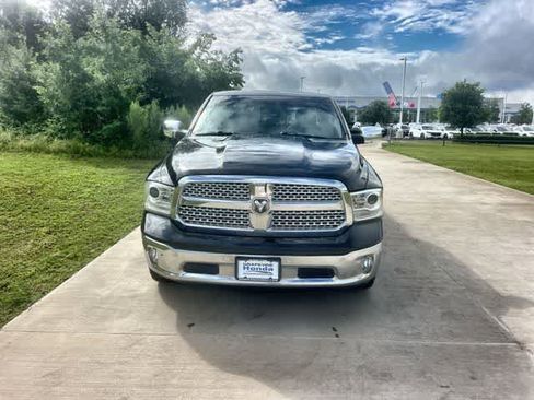 Used 2016 RAM 1500 Laramie w/ Convenience Group AWD/4WD image 7
