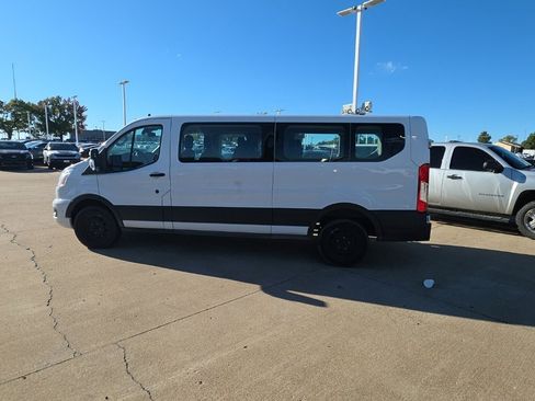 Used 2021 Ford Transit 350 XLT image 8