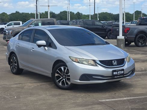 Used 2015 Honda Civic EX image 1