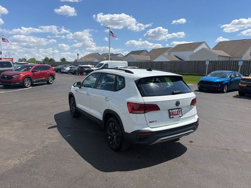 Used 2023 Volkswagen Taos S w/ Driver Assistance Package FWD image 6