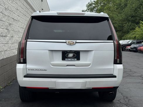 Used 2016 Cadillac Escalade 2WD image 17