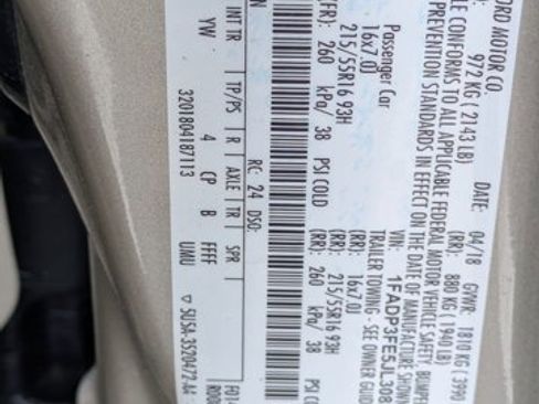 Used 2018 Ford Focus SE image 15