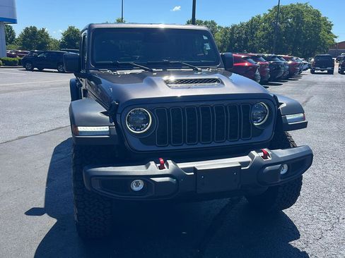 Used 2026 Jeep Wrangler Unlimited Rubicon AWD/4WD image 8