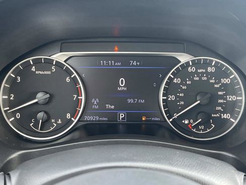 Used 2024 Nissan Altima 2.5 SV image 39