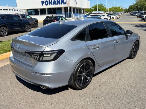 Used 2025 Honda Civic Sport image 5