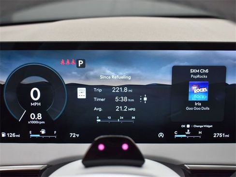 Used 2026 Genesis GV70 2.5T Advanced image 17