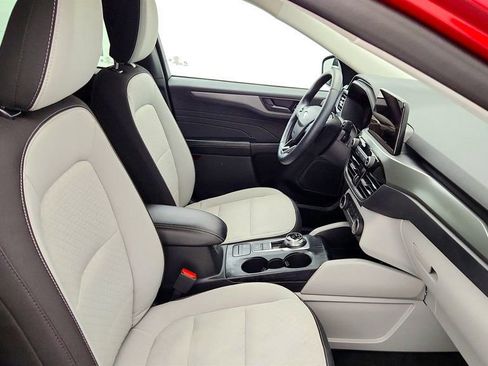 Used 2025 Ford Escape Active w/ Cold Weather Package image 21