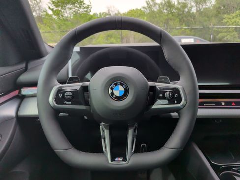 New 2027 BMW 530i w/ M Sport Package RWD image 21
