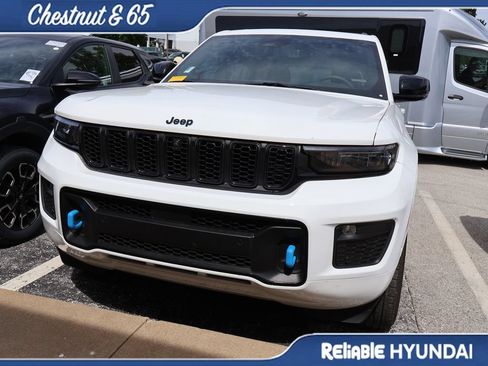 Used 2024 Jeep Grand Cherokee Limited 4xe AWD/4WD image 7