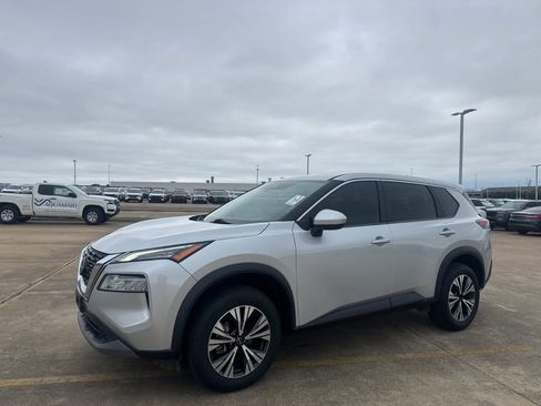 Certified 2023 Nissan Rogue SV AWD/4WD image 9
