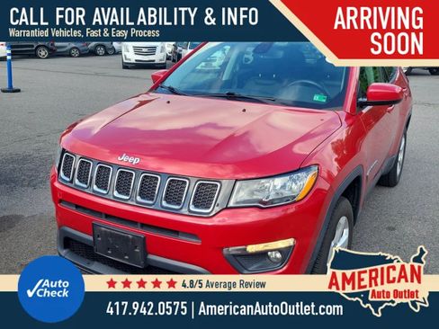 Used 2019 Jeep Compass Latitude w/ Popular Equipment Group AWD/4WD image 1