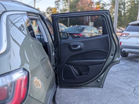 Used 2019 Jeep Compass Latitude w/ Popular Equipment Group image 35