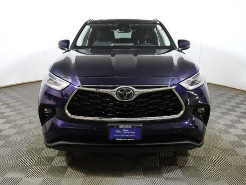 Used 2021 Toyota Highlander Limited w/ Protection Package #3 (TMS) image 3