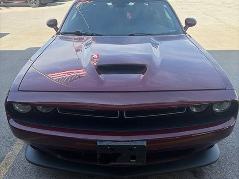 Used 2021 Dodge Challenger R/T RWD image 3