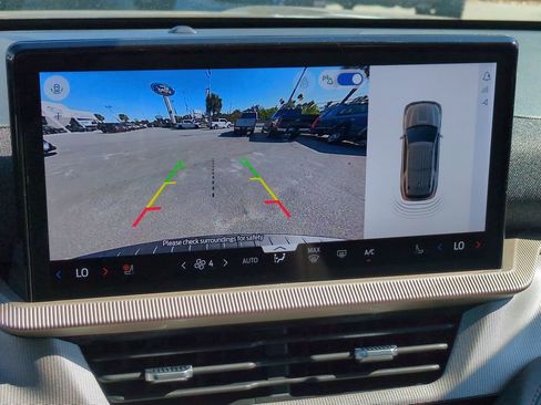 New 2026 Ford Explorer Active w/ Active Comfort Package image 24