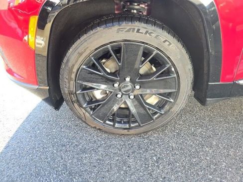 Used 2024 Jeep Wagoneer Launch Edition image 8