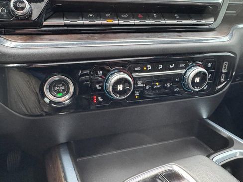 Used 2023 GMC Sierra 1500 SLT w/ SLT Premium Package image 21