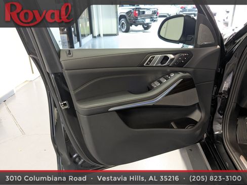 Used 2024 BMW X7 xDrive40i w/ Executive Package AWD/4WD image 19