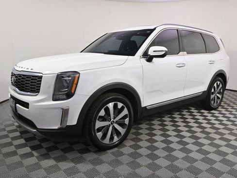 Used 2021 Kia Telluride S image 2