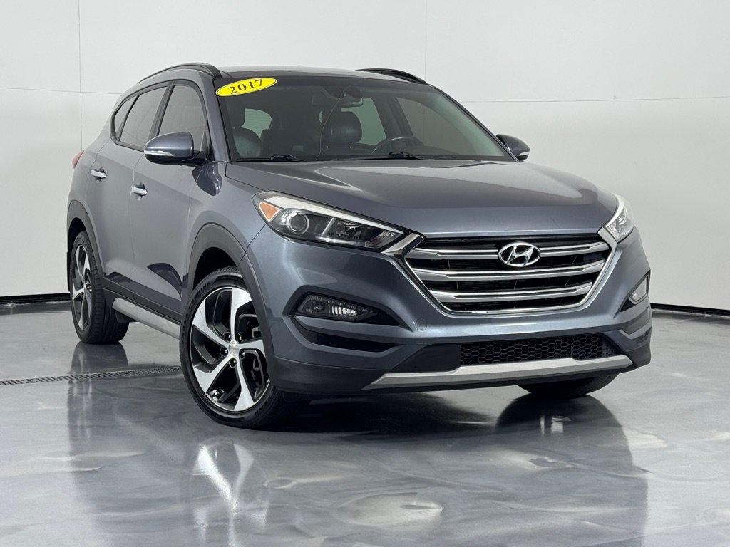 Used 2017 Hyundai Tucson Limited w/ Limited Ultimate Package 03 AWD/4WD image 2