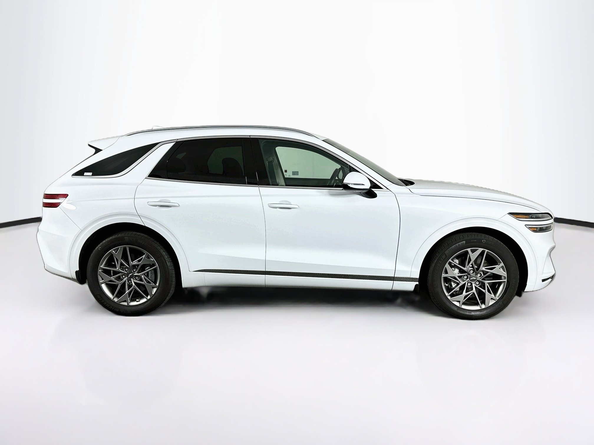 Used 2024 Genesis GV70 2.5T w/ Select Package AWD/4WD image 10
