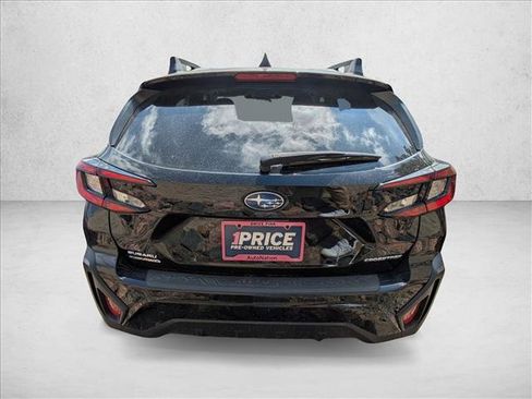 Used 2024 Subaru Crosstrek 2.5i Limited AWD/4WD image 5