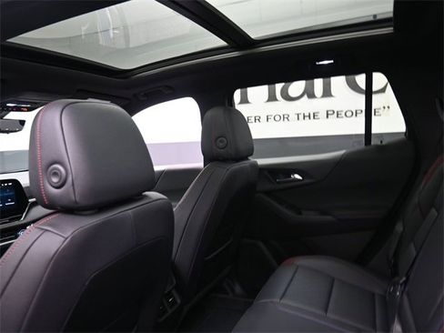 Used 2025 Chevrolet Equinox RS w/ Safety and Technology Package image 24