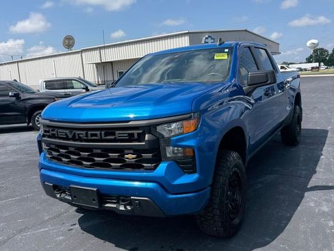 Used 2022 Chevrolet Silverado 1500 Custom AWD/4WD image 41