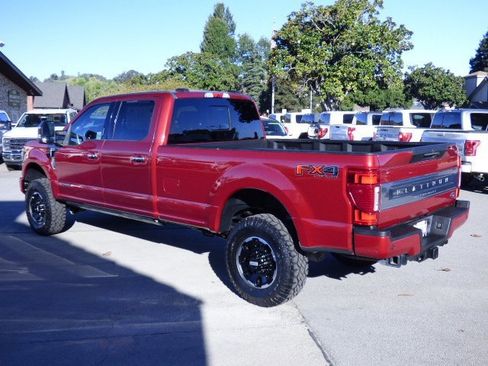 Used 2022 Ford F350 Platinum image 5