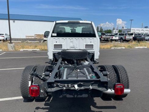 New 2024 Ford F550 4x4 Regular Cab Super Duty image 11