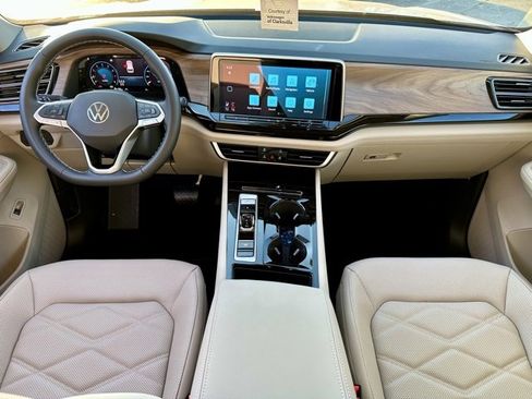 New 2026 Volkswagen Atlas SE image 16