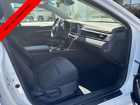 Used 2025 Toyota Camry LE FWD image 9
