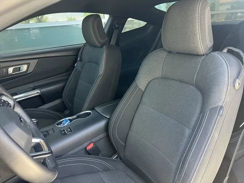 Used 2020 Ford Mustang GT w/ Equipment Group 301A RWD image 9