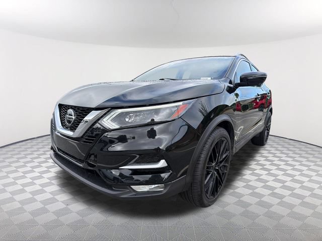 Used 2022 Nissan Rogue Sport SL w/ Premium Package FWD image 1