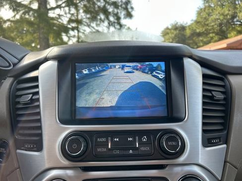 Used 2020 GMC Yukon SLT RWD image 20